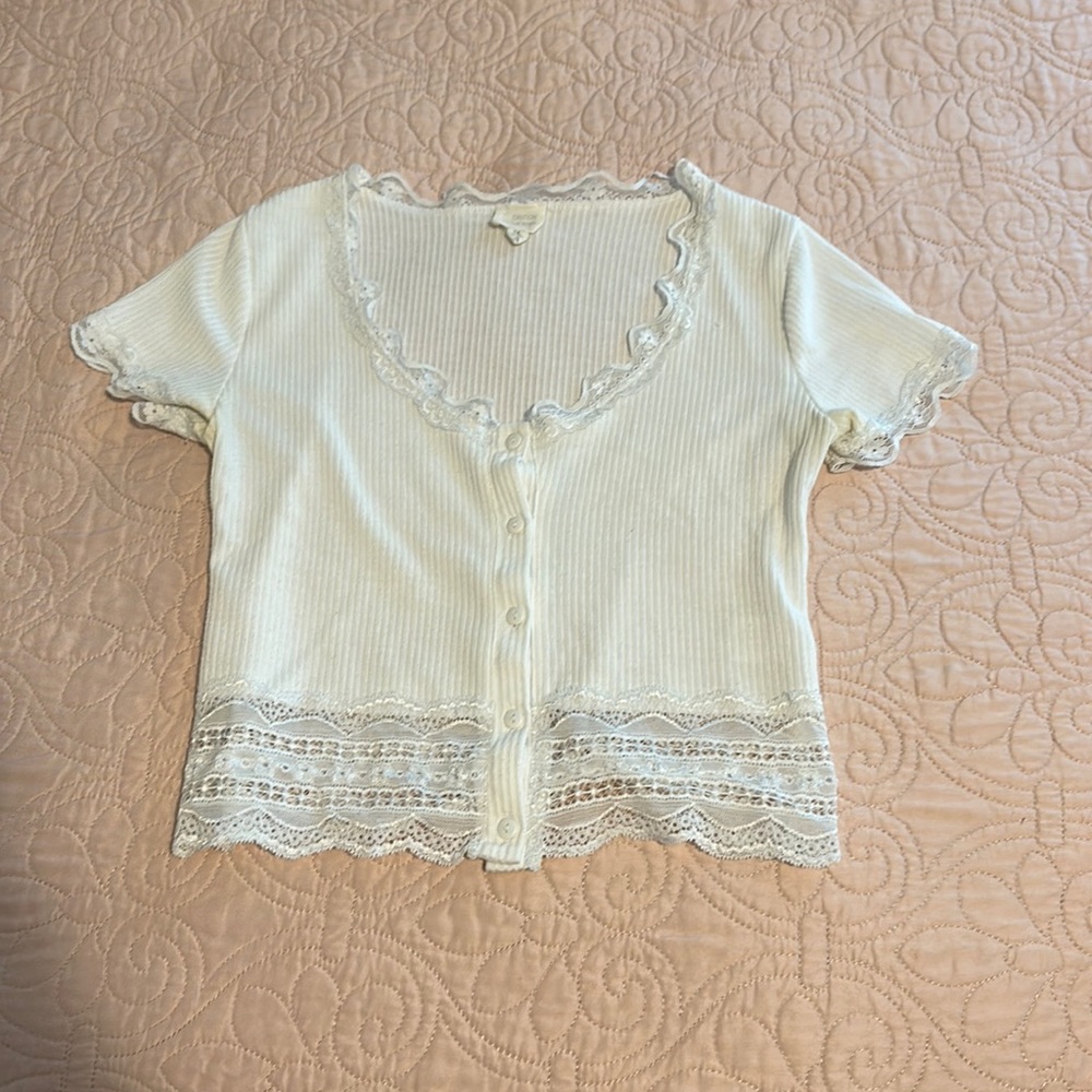 White lace crop top